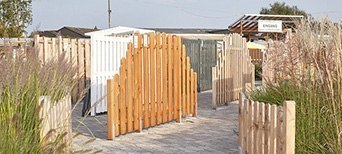 Zum Sichtschutz aus Holz